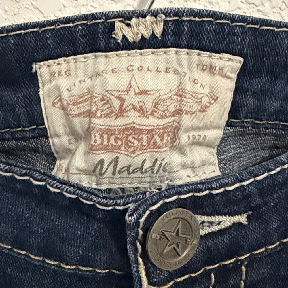 Big Star Maddie Dark Blue Distressed Denim Jeans Size 32 - Picture 2 of 10